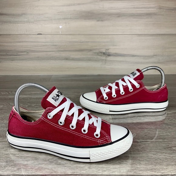maroon converse size 6